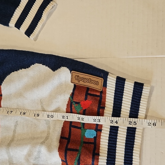 Tipsy Elf "ugly Christmas sweater " pooping Santa size M - Picture 10 of 11